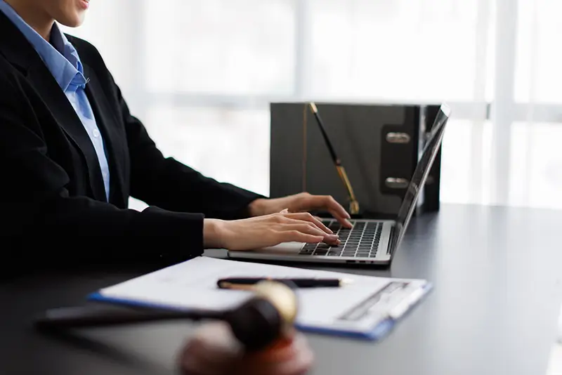 More Firms Adopt E-filing of Court Records E-filing of Court Records