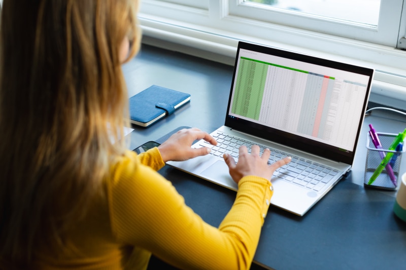 Global Data Entry Service Market Outsourcing Data Entry
